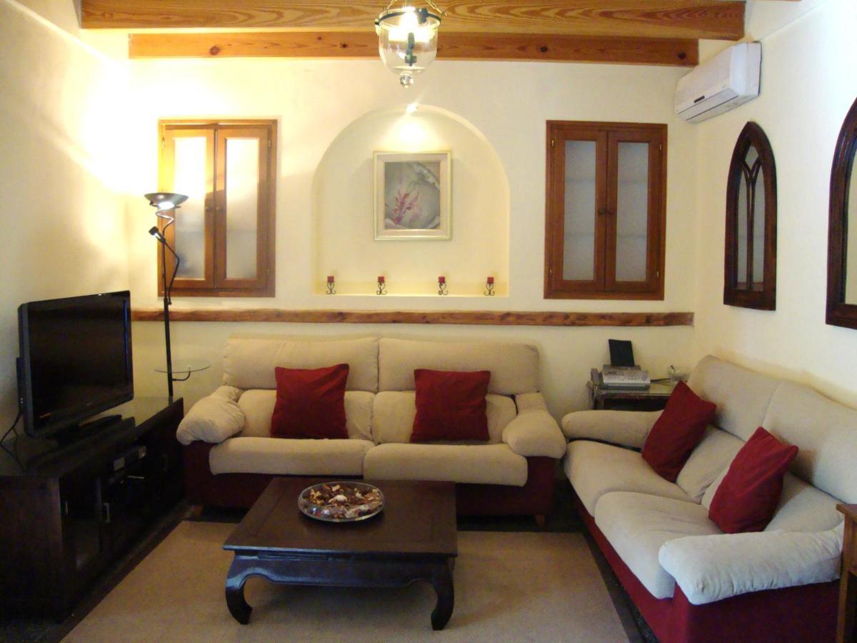 Villa Maria, bonita casa con jardín y piscina privada en Andratx Exterior foto
